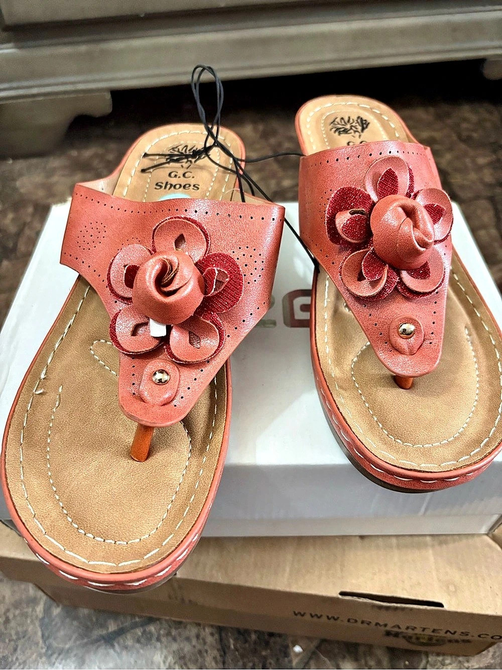 G.C. Shoes Marleen Floral Wedge Sandals Orange US 9 Fits like a US 8